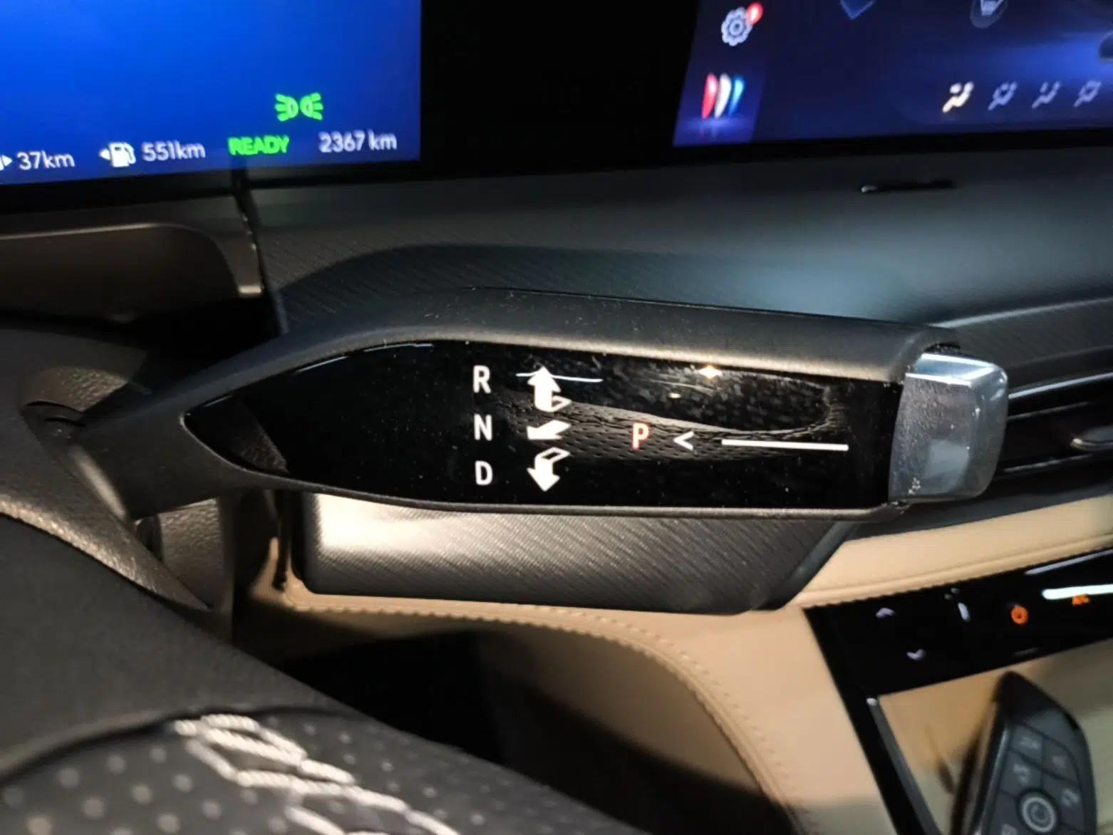 Buick GL8 New Energy 2025 Lu Shang Luxury Edition 7-Seater — миниатюра 16