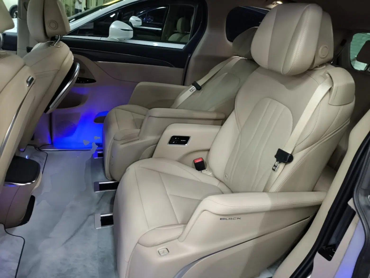 Buick GL8 New Energy 2025 Lu Shang Luxury Edition 7-Seater — миниатюра 20
