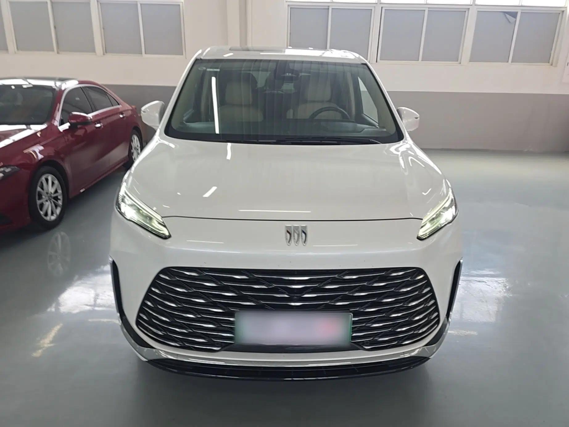 Buick GL8 New Energy 2025 Lu Shang Luxury Edition 7-Seater — миниатюра 2