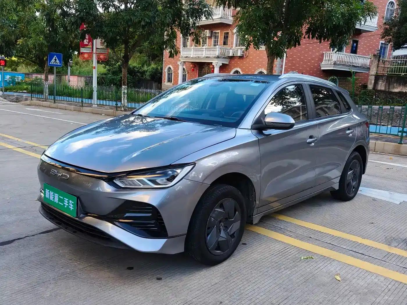 BYD e2 2023 Comfort Model — миниатюра 1
