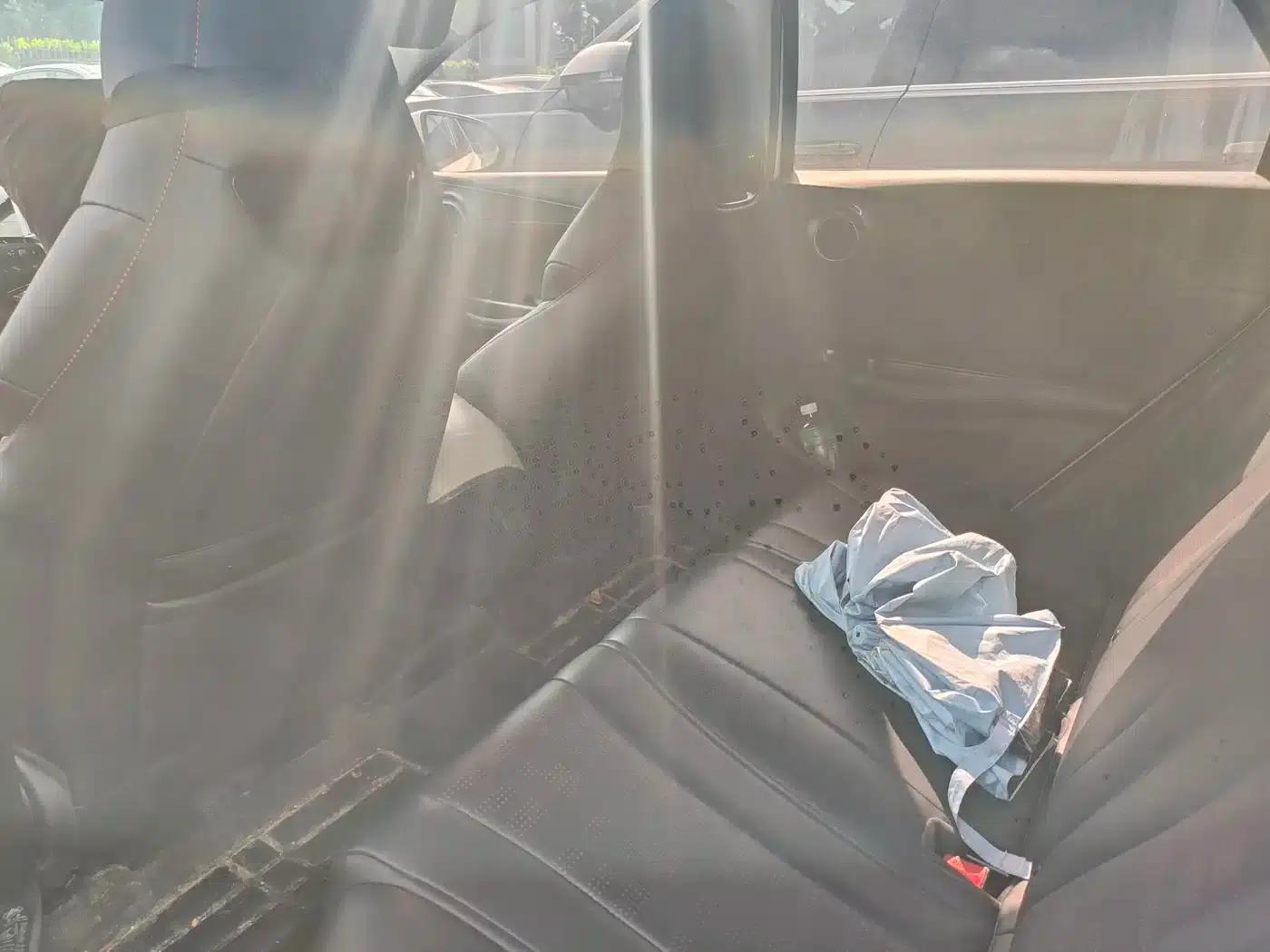 BYD e2 2023 Luxury Edition — миниатюра 8
