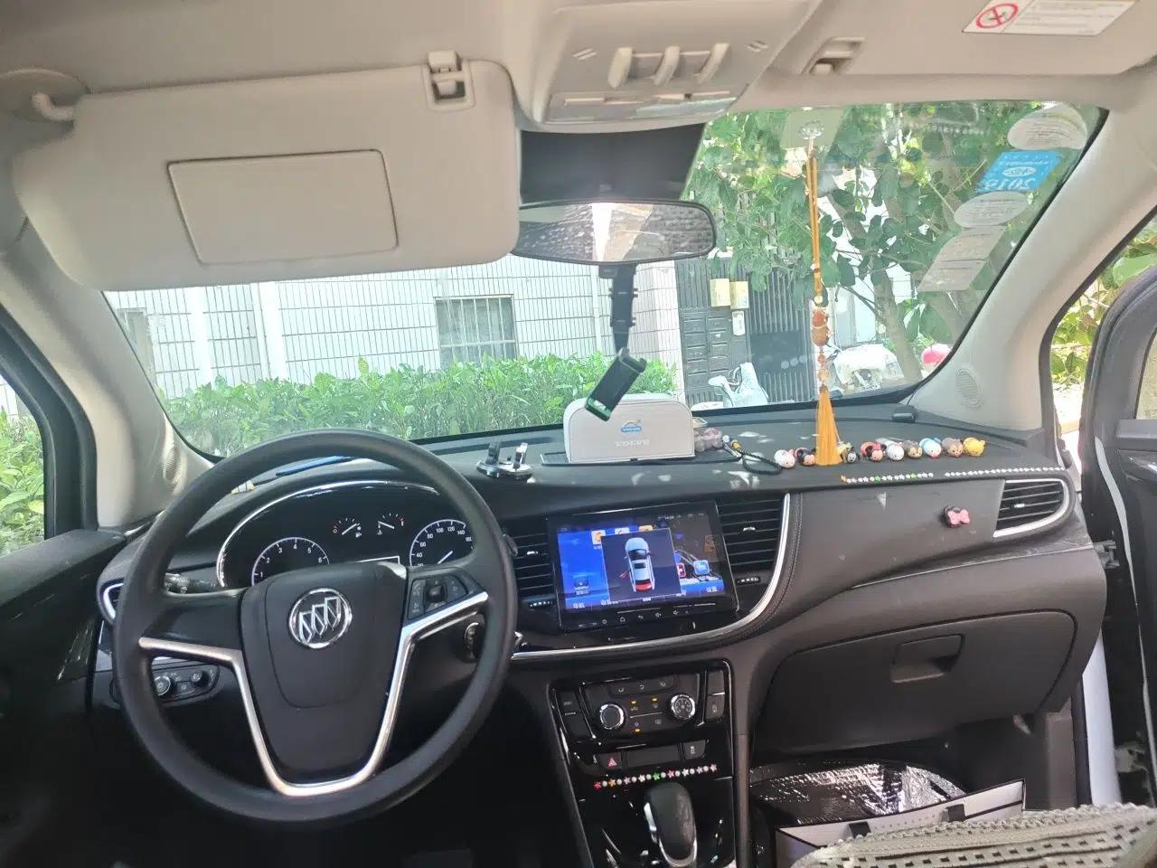 Buick Encore 2017 18T Automatic Two-Wheel Drive Urban Leading Model — миниатюра 18