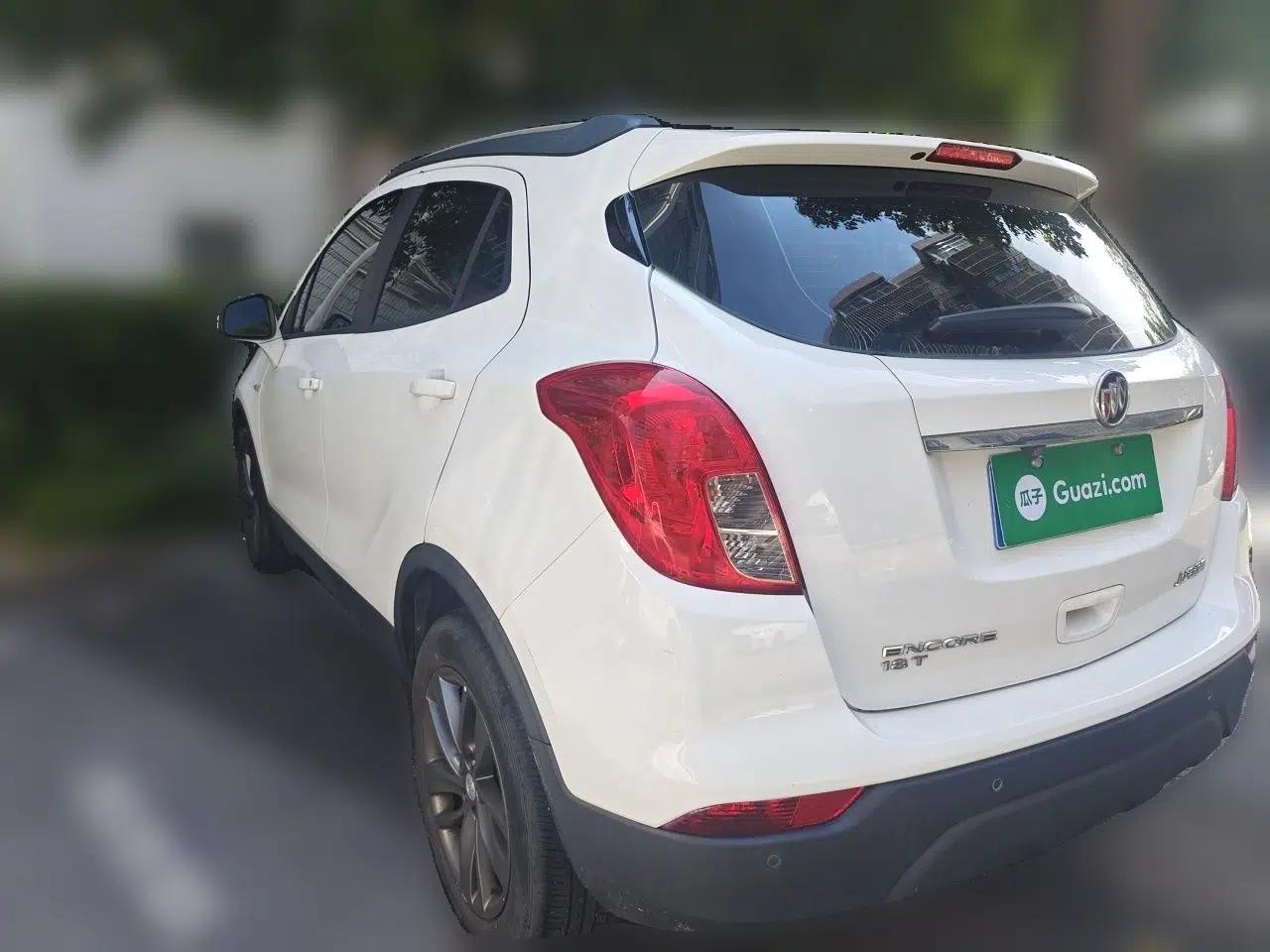 Buick Encore 2017 18T Automatic Two-Wheel Drive Urban Leading Model — миниатюра 4