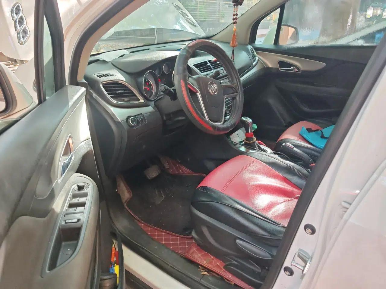 Buick Encore 2015 1.4T Automatic Two-Wheel Drive Urban Elite Version — миниатюра 16