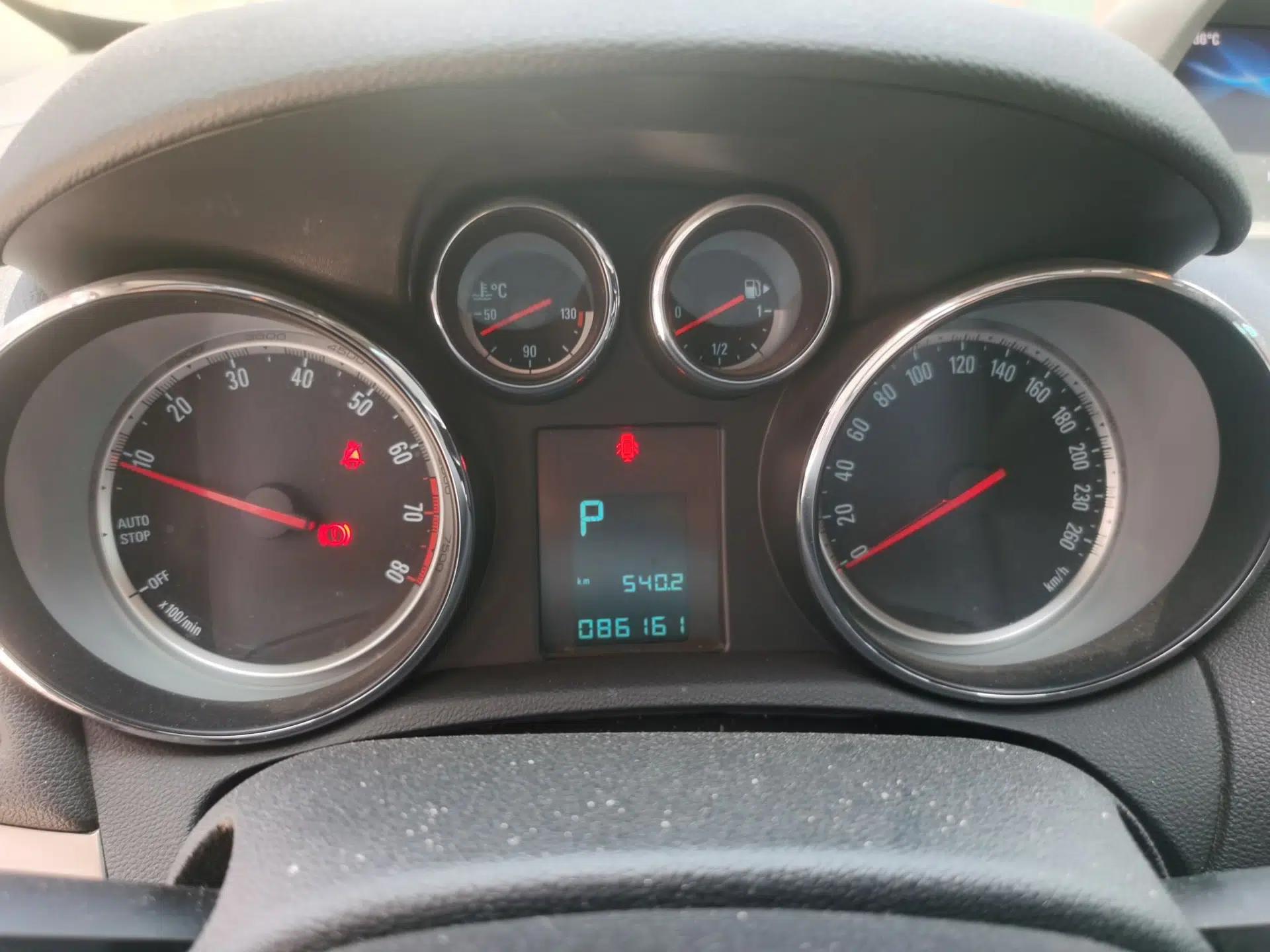 Buick Encore 2015 1.4T Automatic Two-Wheel Drive Urban Leading Model — миниатюра 11