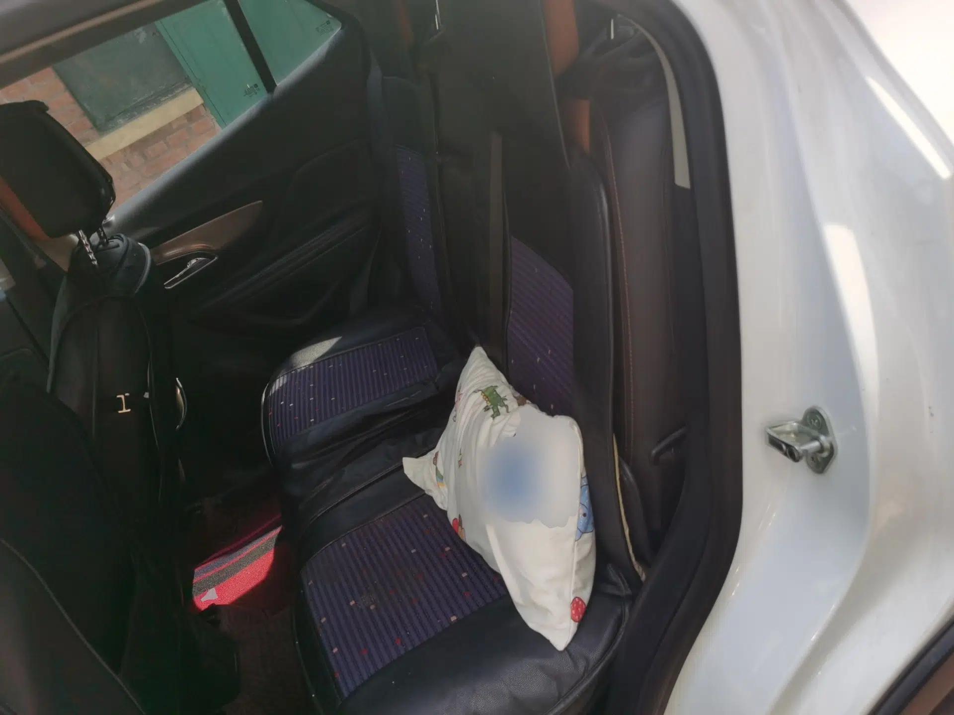 Buick Encore 2015 1.4T Automatic Two-Wheel Drive Urban Leading Model — миниатюра 17