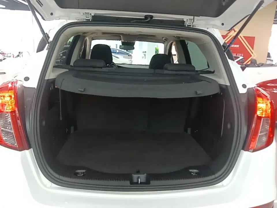 Buick Encore 2017 18T Automatic Two-Wheel Drive Urban Leading Model — миниатюра 22