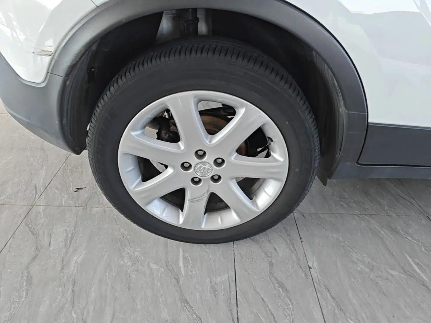 Buick Encore 2015 1.4T Automatic Two-Wheel Drive Urban Elite Version — миниатюра 11