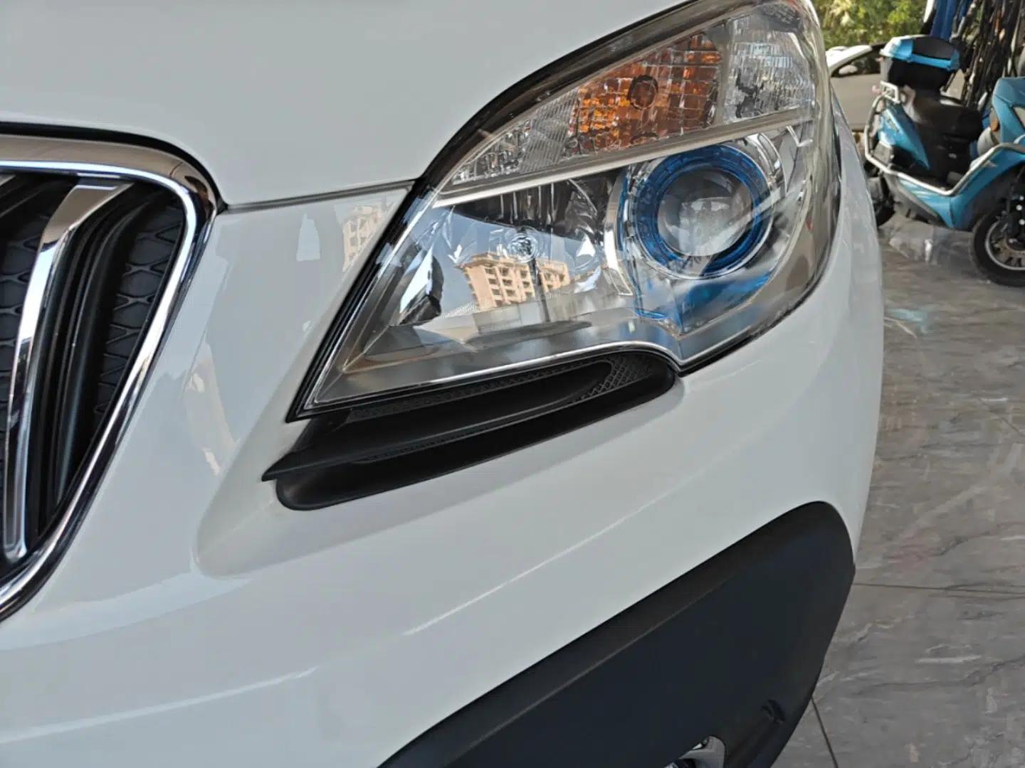 Buick Encore 2015 1.4T Automatic Two-Wheel Drive Urban Elite Version — миниатюра 8