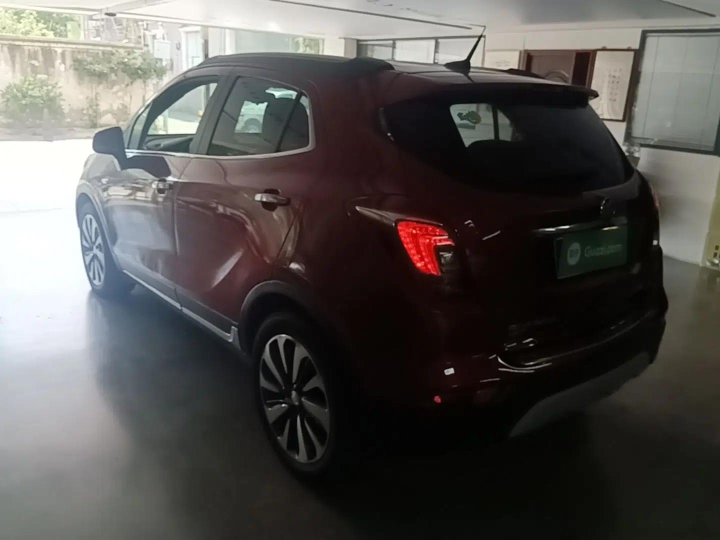 Buick Encore 2016 18T Automatic Two-Wheel Drive Urban Elite Model — миниатюра 4