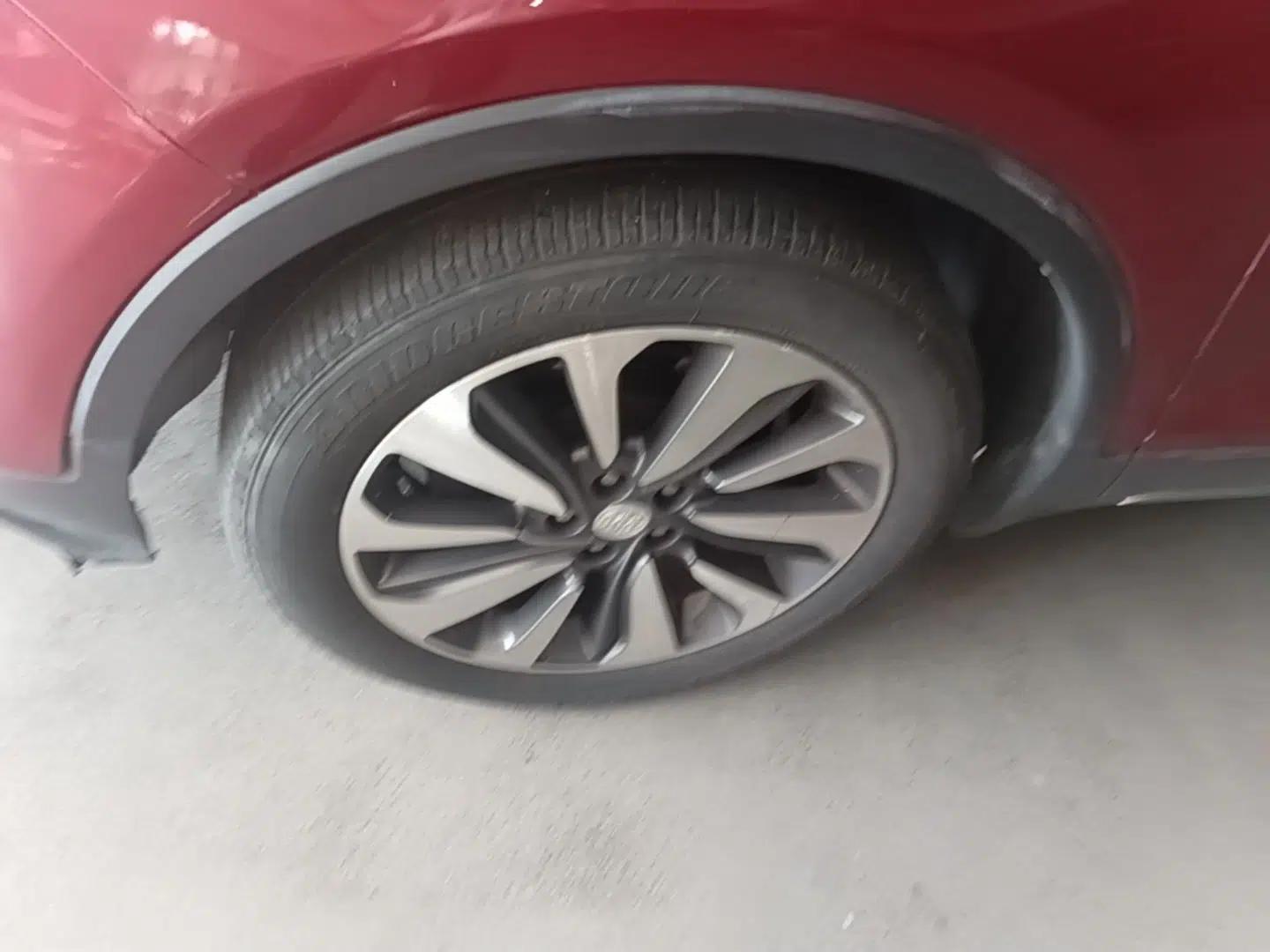 Buick Encore 2016 18T Automatic Two-Wheel Drive Urban Elite Model — миниатюра 10