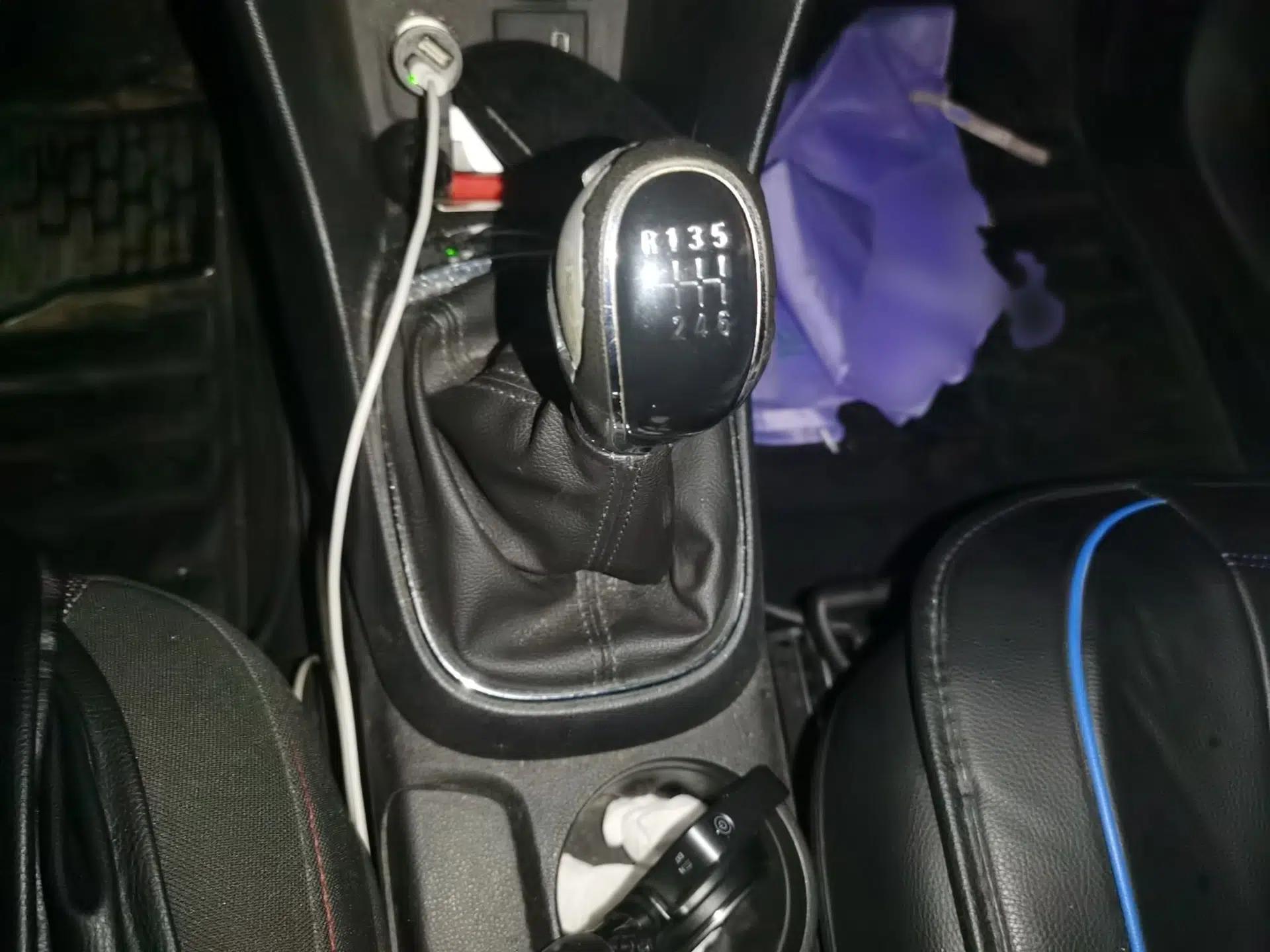 Buick Encore 2015 1.4T Manual Two-Wheel Drive Urban Advanced Model — миниатюра 13