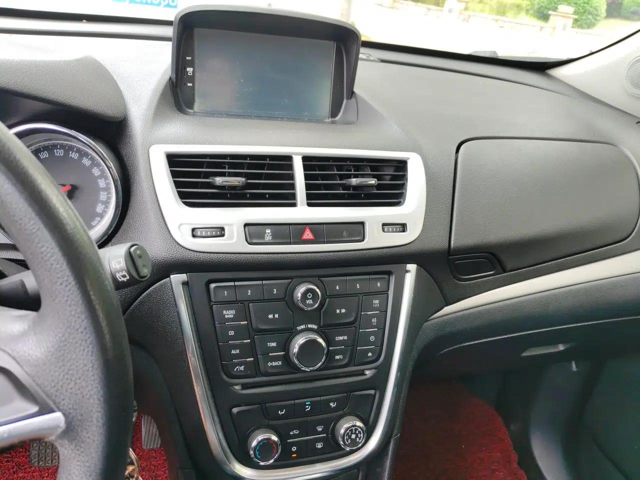 Buick Encore 2015 1.4T Automatic Two-Wheel Drive Urban Elite Version — миниатюра 13