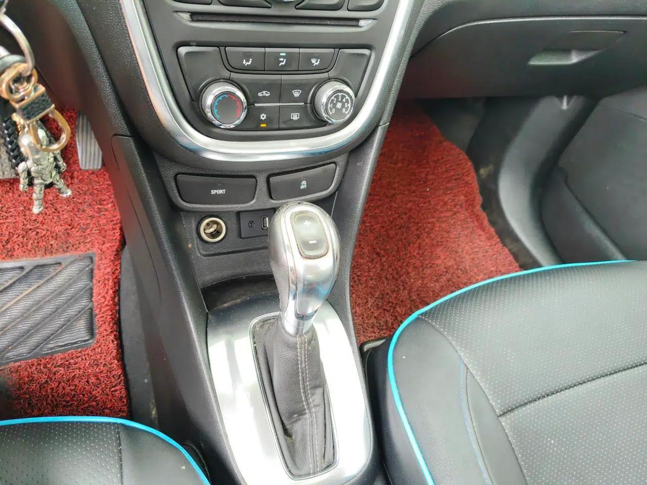 Buick Encore 2015 1.4T Automatic Two-Wheel Drive Urban Elite Version — миниатюра 14