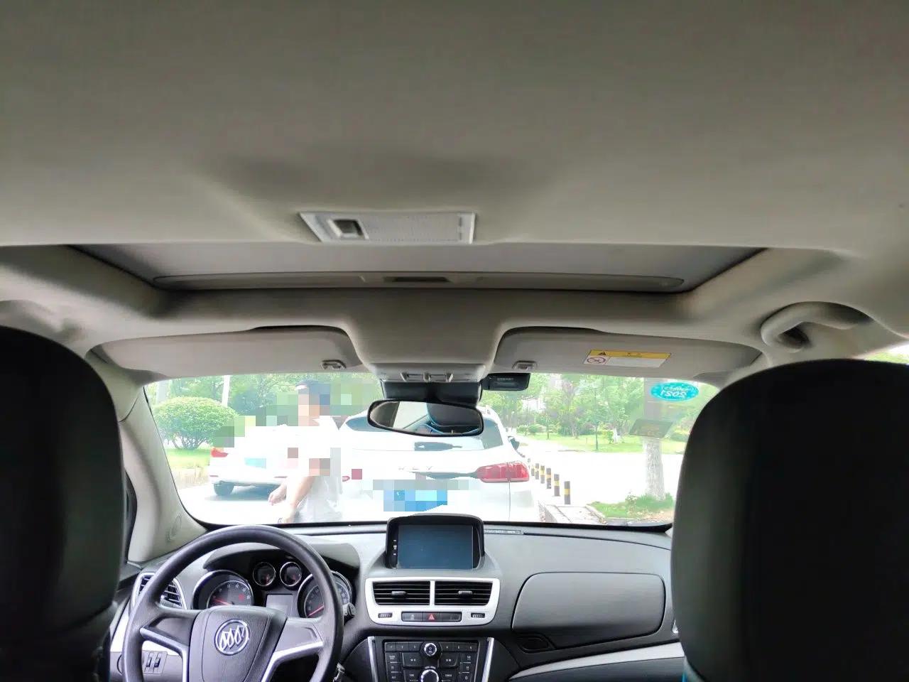 Buick Encore 2015 1.4T Automatic Two-Wheel Drive Urban Elite Version — миниатюра 18