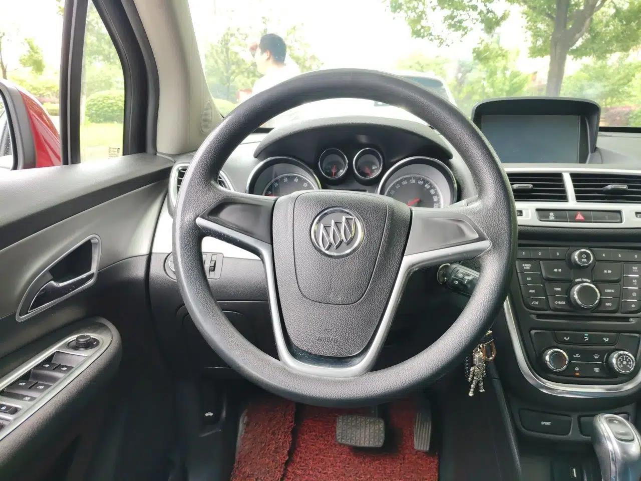 Buick Encore 2015 1.4T Automatic Two-Wheel Drive Urban Elite Version — миниатюра 10