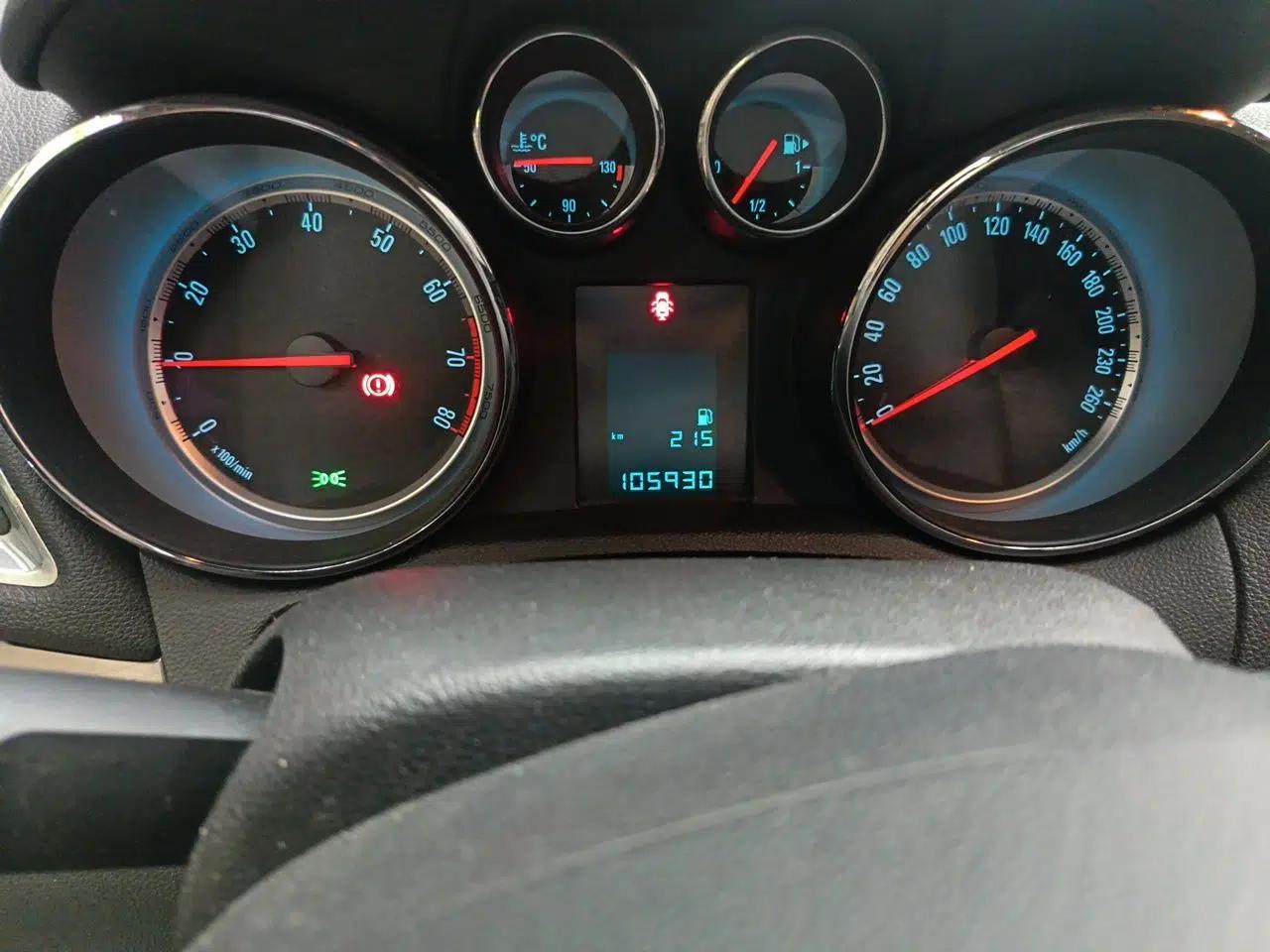 Buick Encore 2014 1.4T Manual Two-Wheel Drive Urban Sport Model — миниатюра 12