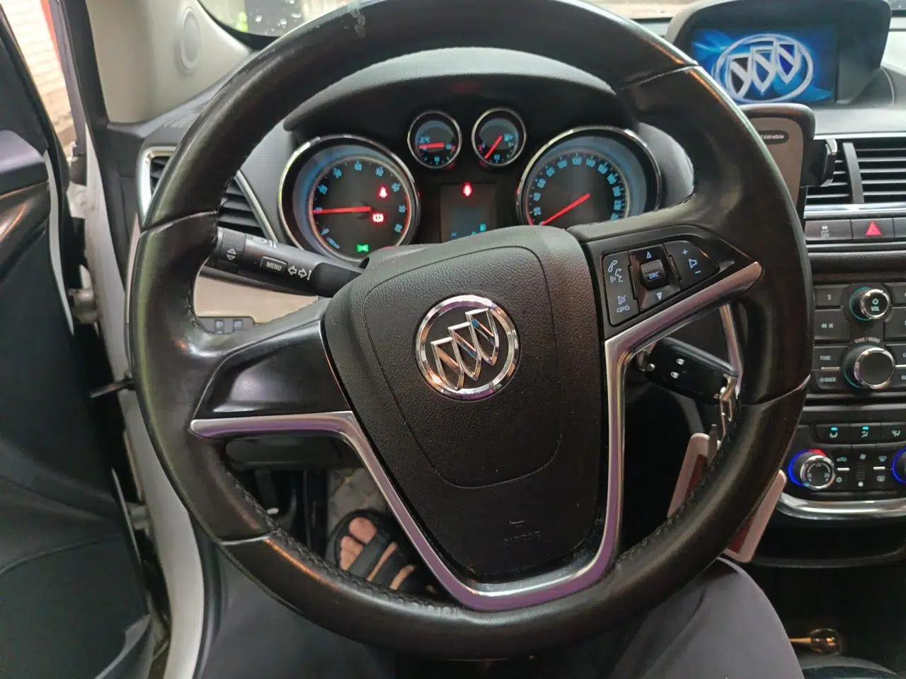 Buick Encore 2014 1.4T Manual Two-Wheel Drive Urban Sport Model — миниатюра 10