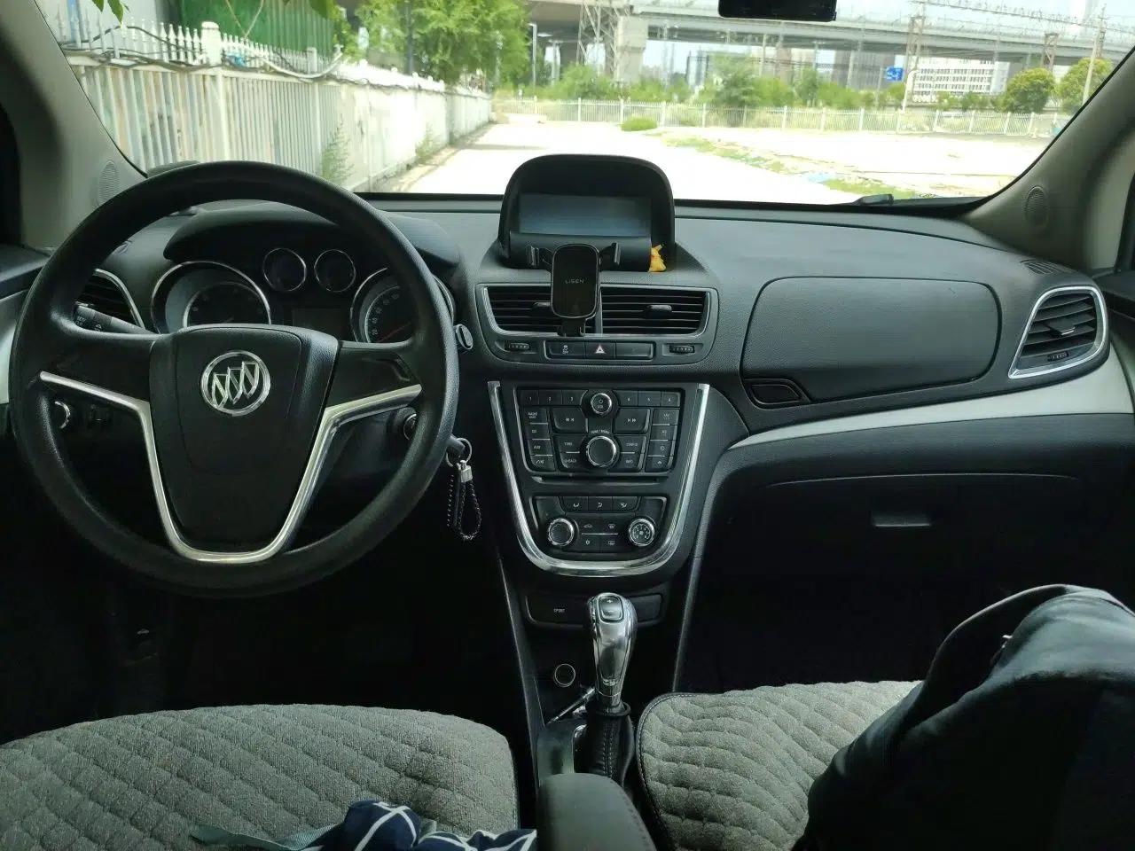 Buick Encore 2015 1.4T Automatic Two-Wheel Drive Urban Elite Version — миниатюра 9