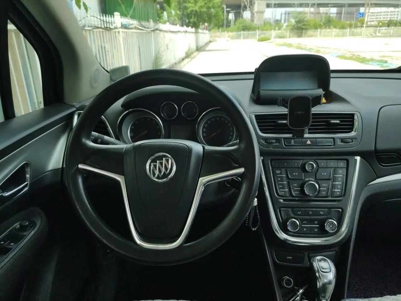Buick Encore 2015 1.4T Automatic Two-Wheel Drive Urban Elite Version — миниатюра 10