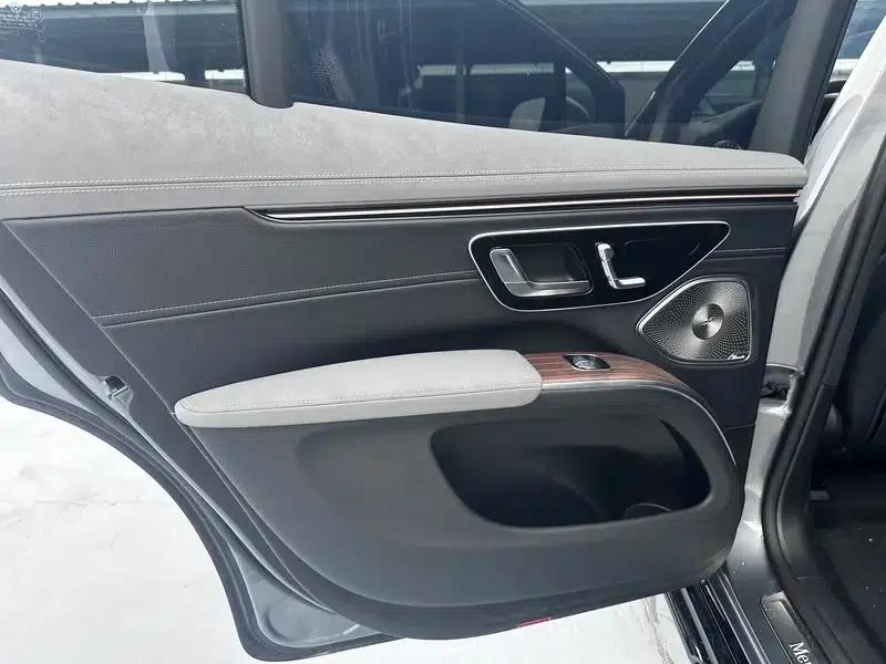 Mercedes-Benz EQS SUV 2023 EQS 450 4MATIC Pioneer Edition — миниатюра 8