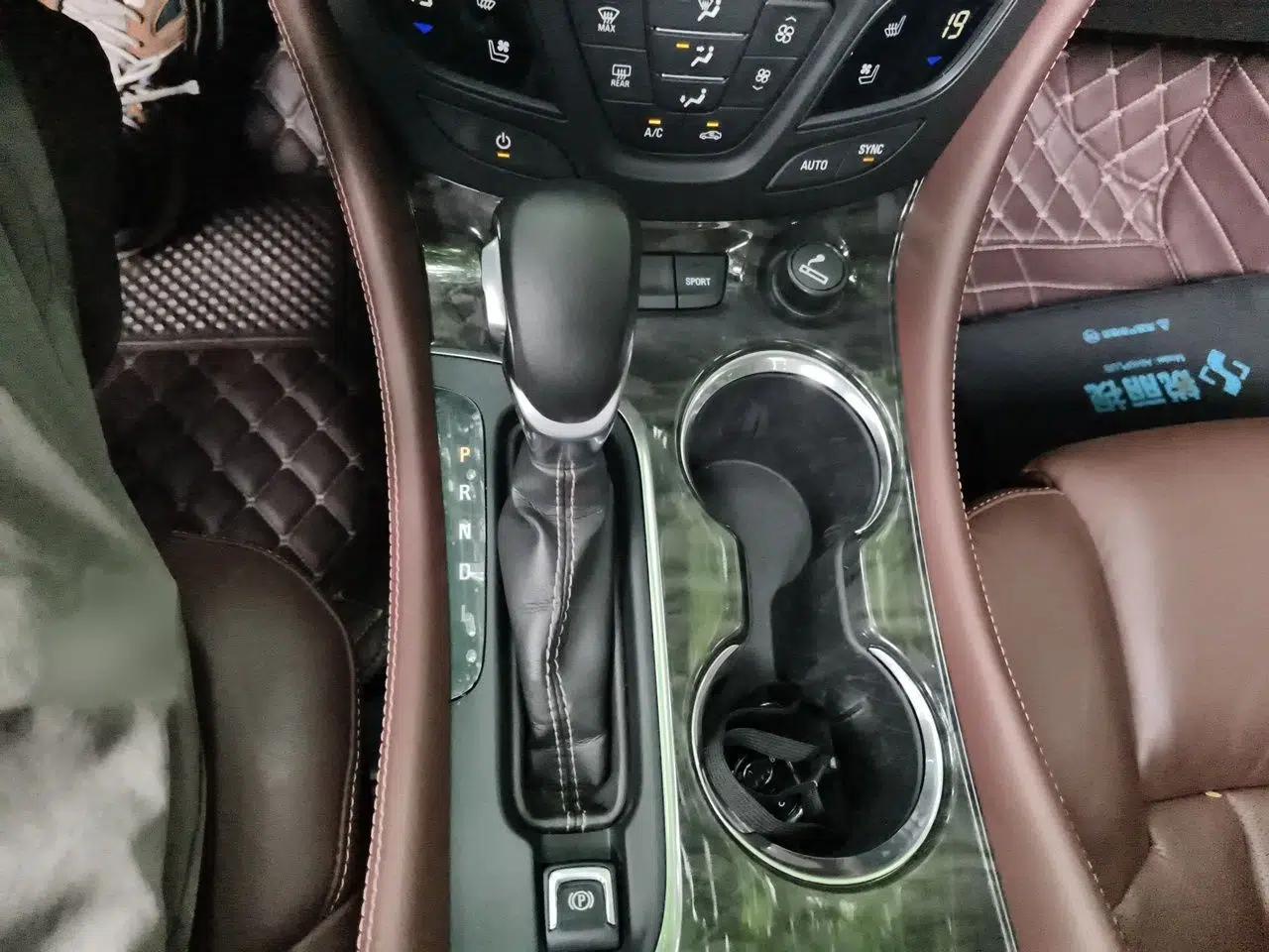 Buick Envision 2014 28T Four-Wheel Drive Luxury Model — миниатюра 13