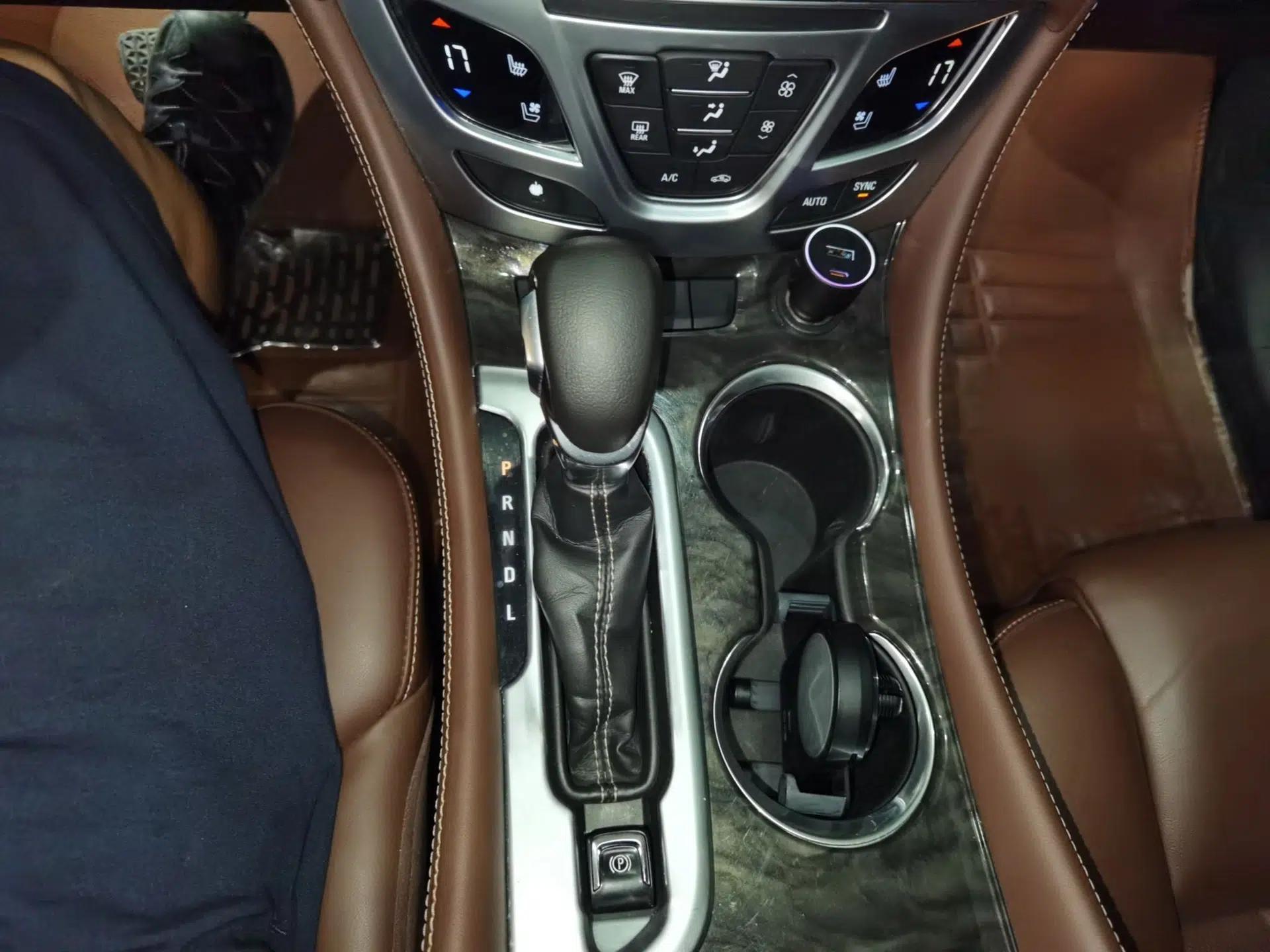 Buick Envision 2014 28T Four-Wheel Drive Luxury Model — миниатюра 13