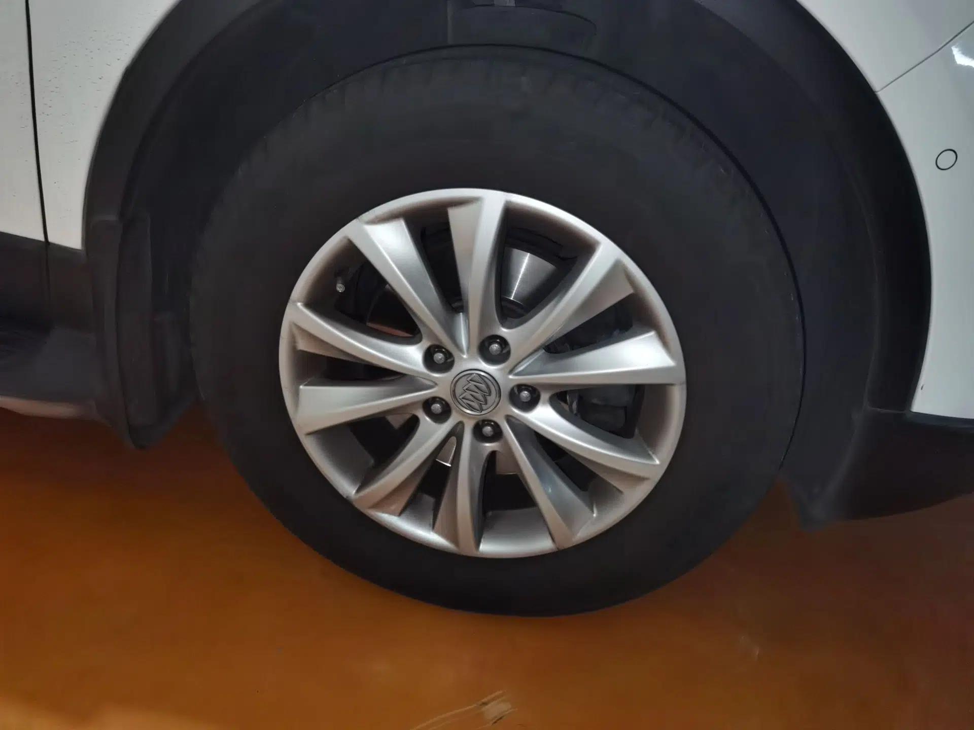 Buick Envision 2014 28T Four-Wheel Drive Luxury Model — миниатюра 8