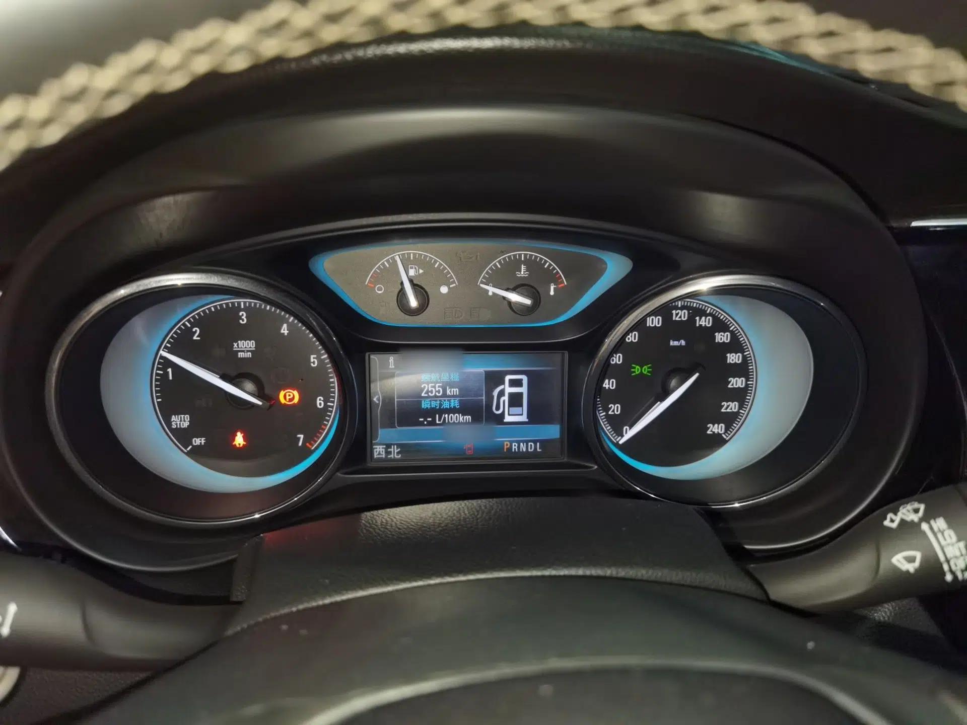 Buick Envision 2014 28T Four-Wheel Drive Luxury Model — миниатюра 10