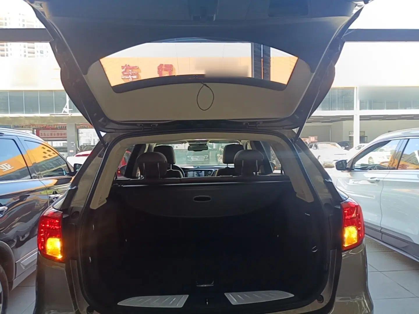 Buick Envision 2017 20T Two-Wheel Drive Elite Version — миниатюра 22
