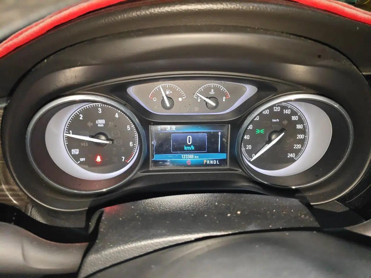 Buick Envision 2018 20T Two-Wheel-Drive Elite Model — миниатюра 11
