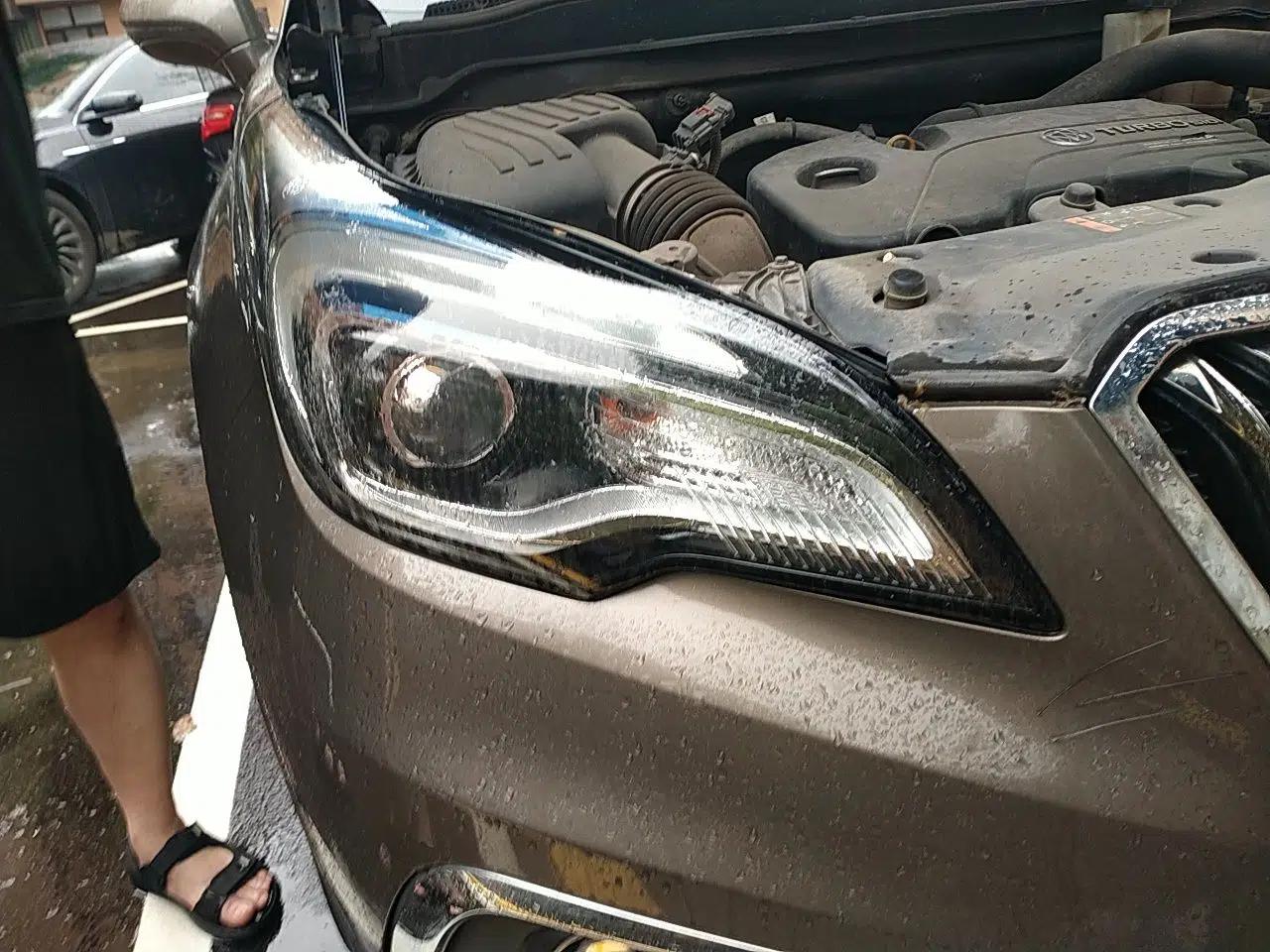Buick Envision 2015 20T Two-Wheel-Drive Elite Model — миниатюра 7