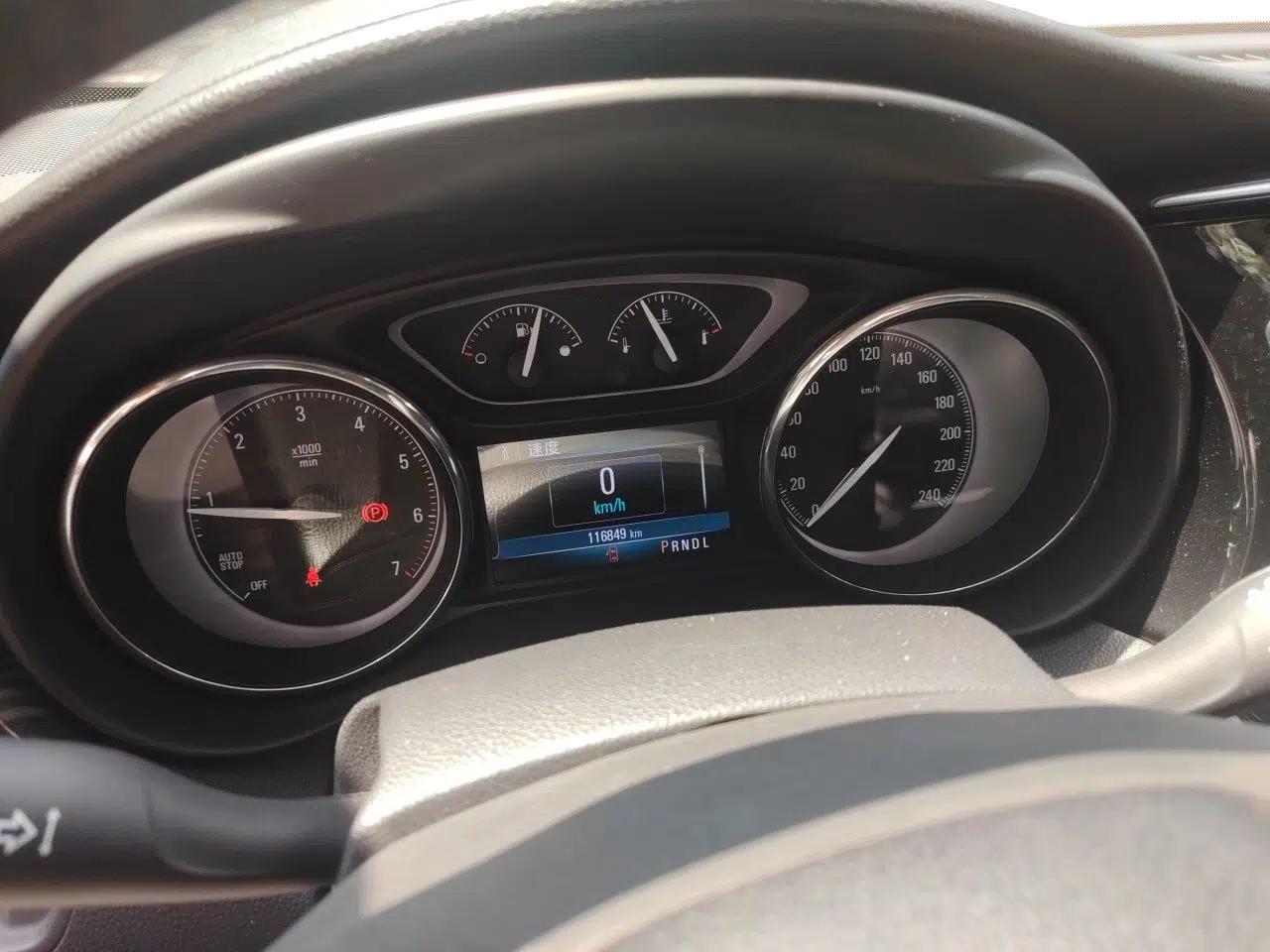 Buick Envision 2018 20T Two-Wheel-Drive Elite Model — миниатюра 12