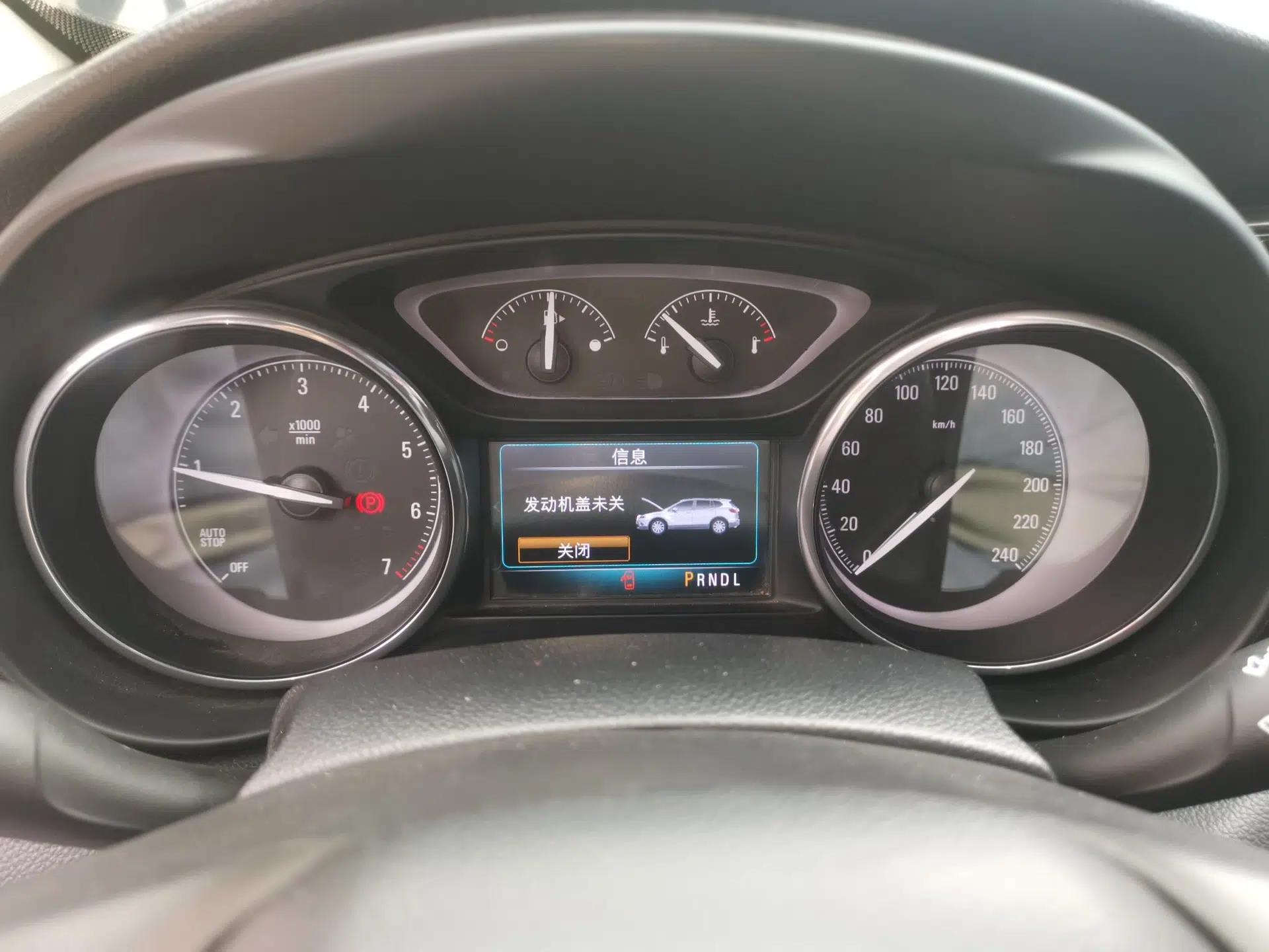 Buick Envision 2018 20T Two-Wheel-Drive Leading Model — миниатюра 11