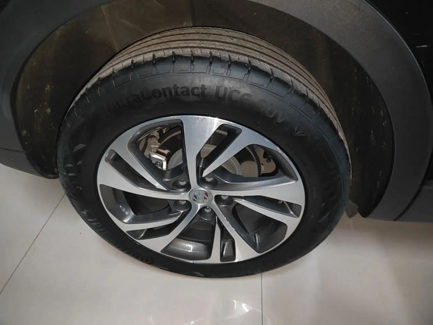 Buick Envision 2023 Encore S 552T Two-Wheel Drive Luxury Model — миниатюра 11