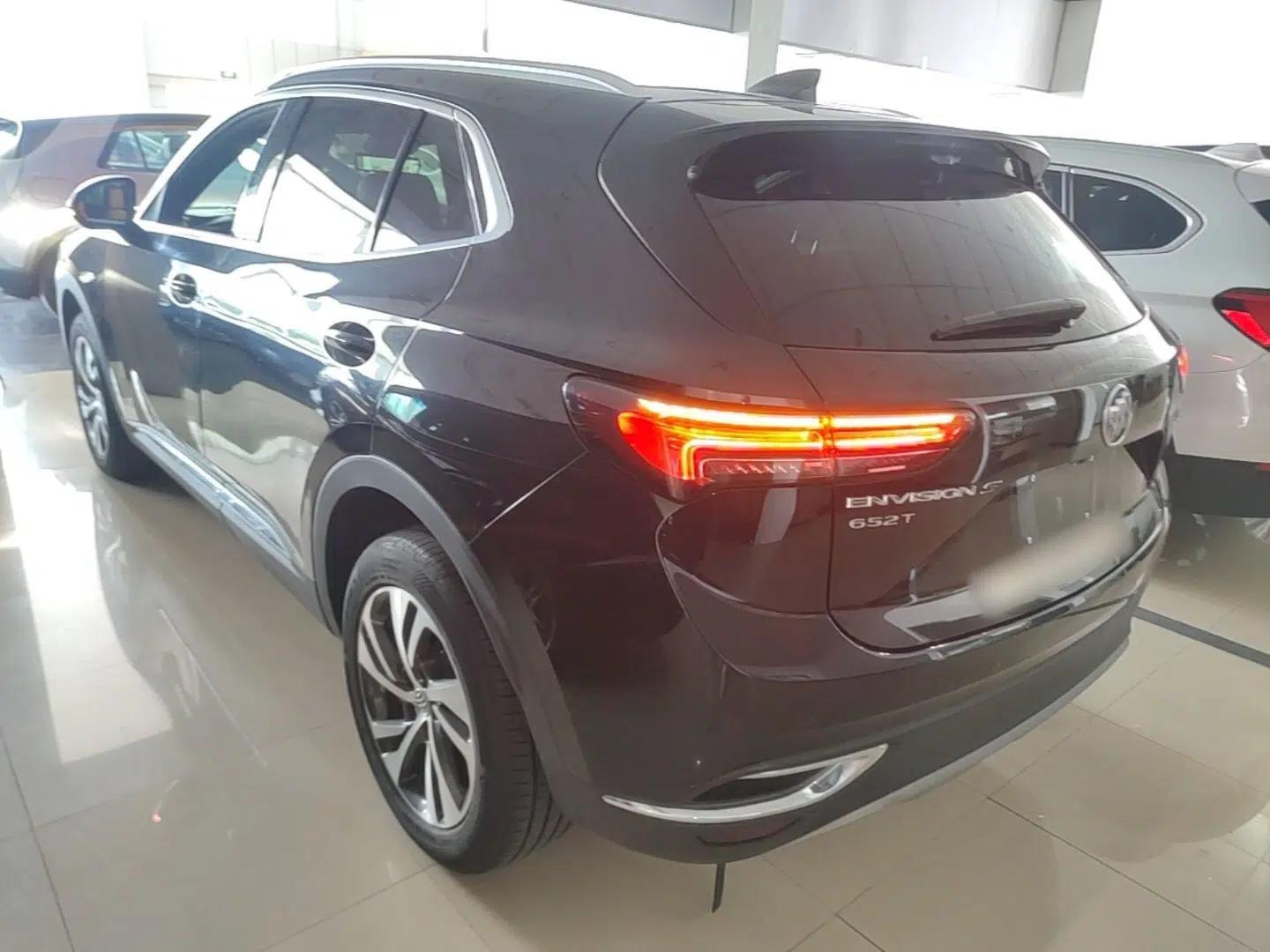 Buick Envision 2020 Encore S 652T Two-Wheel Drive Luxury Model — миниатюра 4