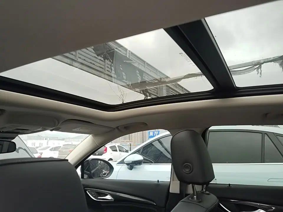 Buick Envision 2022 Encore S 552T Two-Wheel-Drive Luxury Model — миниатюра 26