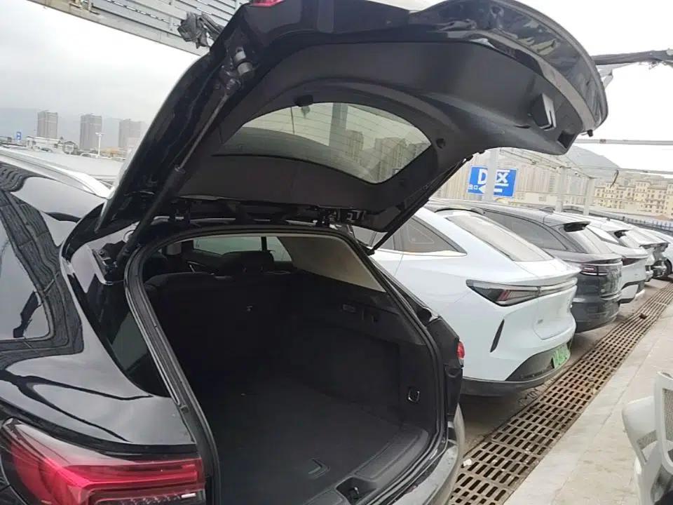 Buick Envision 2022 Encore S 552T Two-Wheel-Drive Luxury Model — миниатюра 27