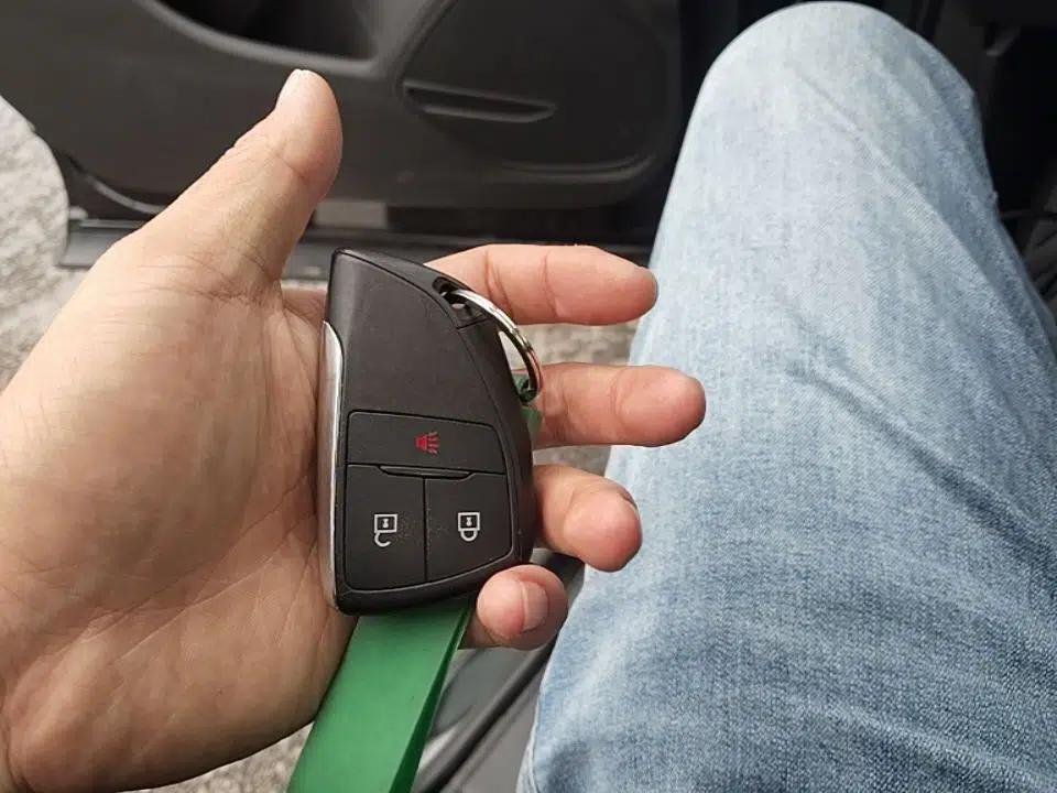 Buick Envision 2022 Encore S 552T Two-Wheel-Drive Luxury Model — миниатюра 28