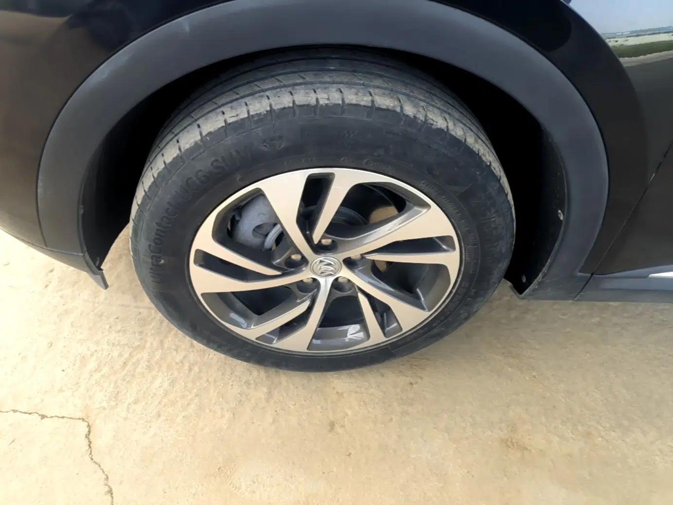 Buick Envision 2023 Encore S 552T Two-Wheel Drive Luxury Model — миниатюра 10