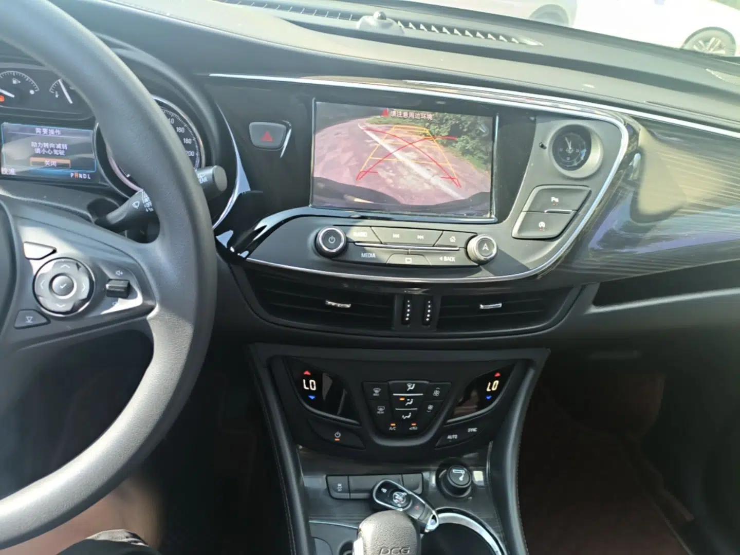 Buick Envision 2020 20T Two-Wheel Drive Leading Version — миниатюра 20