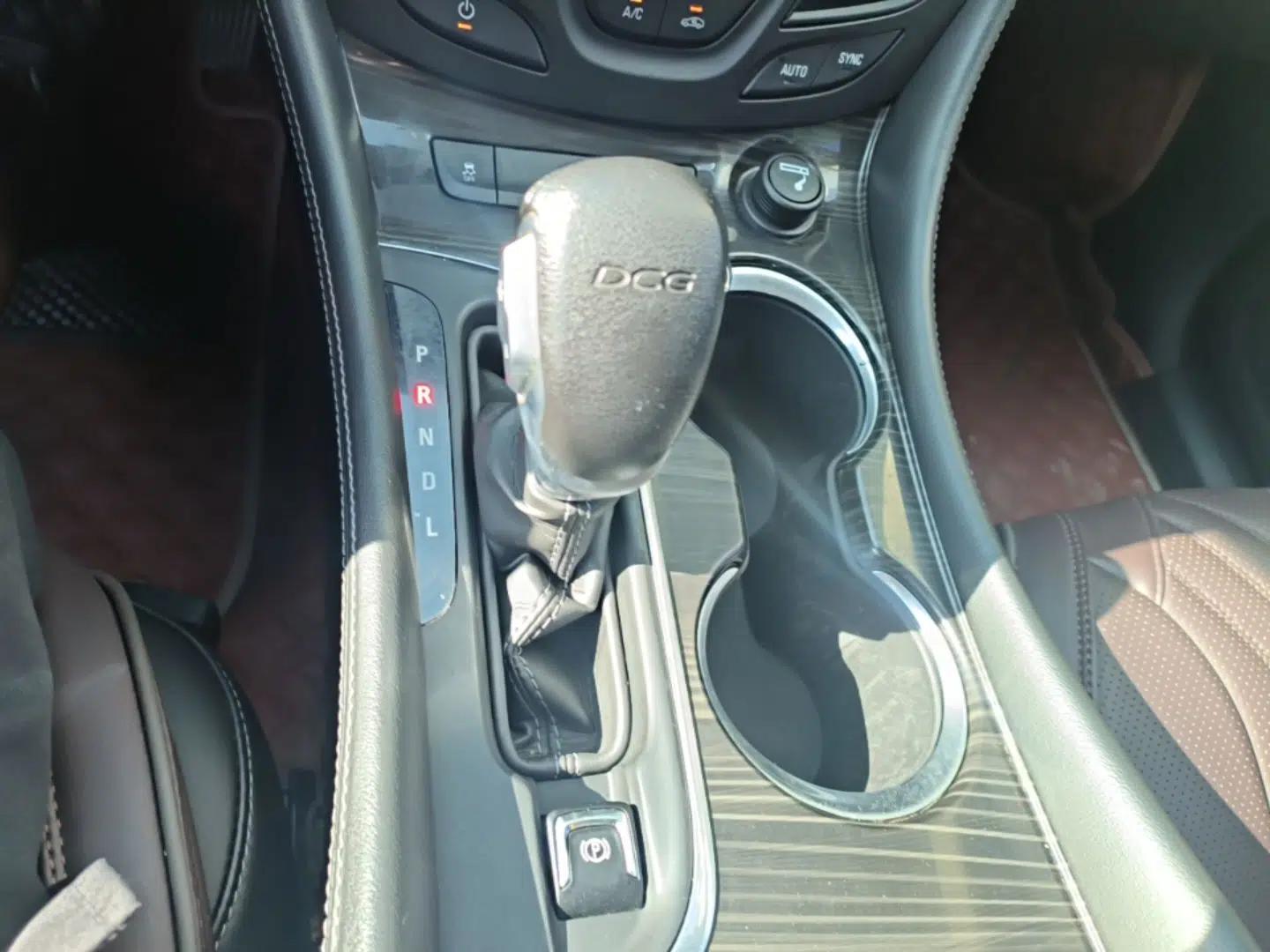 Buick Envision 2020 20T Two-Wheel Drive Leading Version — миниатюра 21