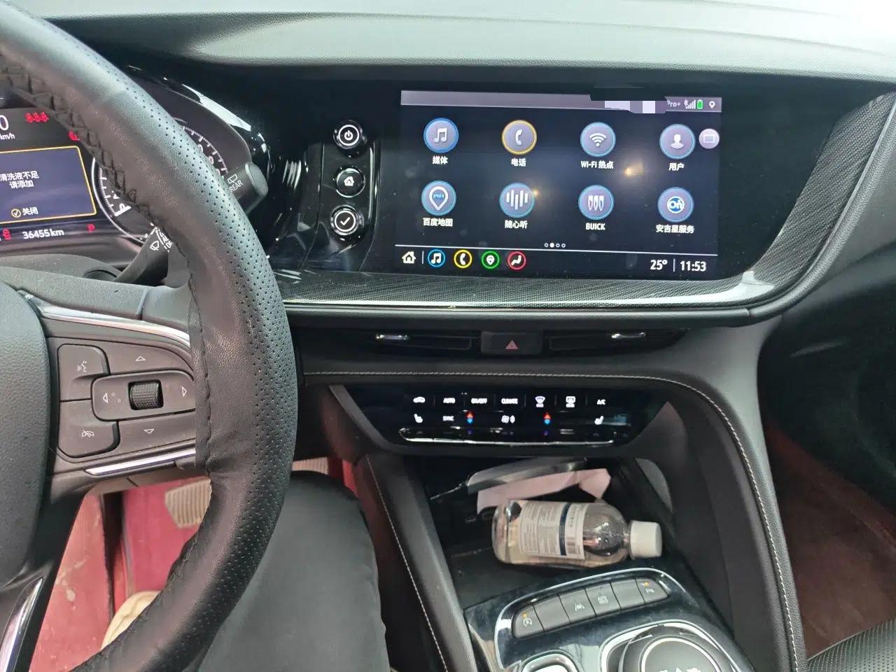 Buick Envision 2022 Encore S 652T Two-Wheel-Drive Luxury Model — миниатюра 13