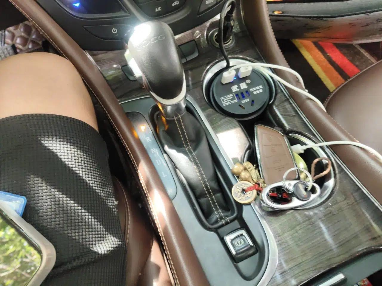 Buick Envision 2018 20T Two-Wheel Drive Luxury Model — миниатюра 14