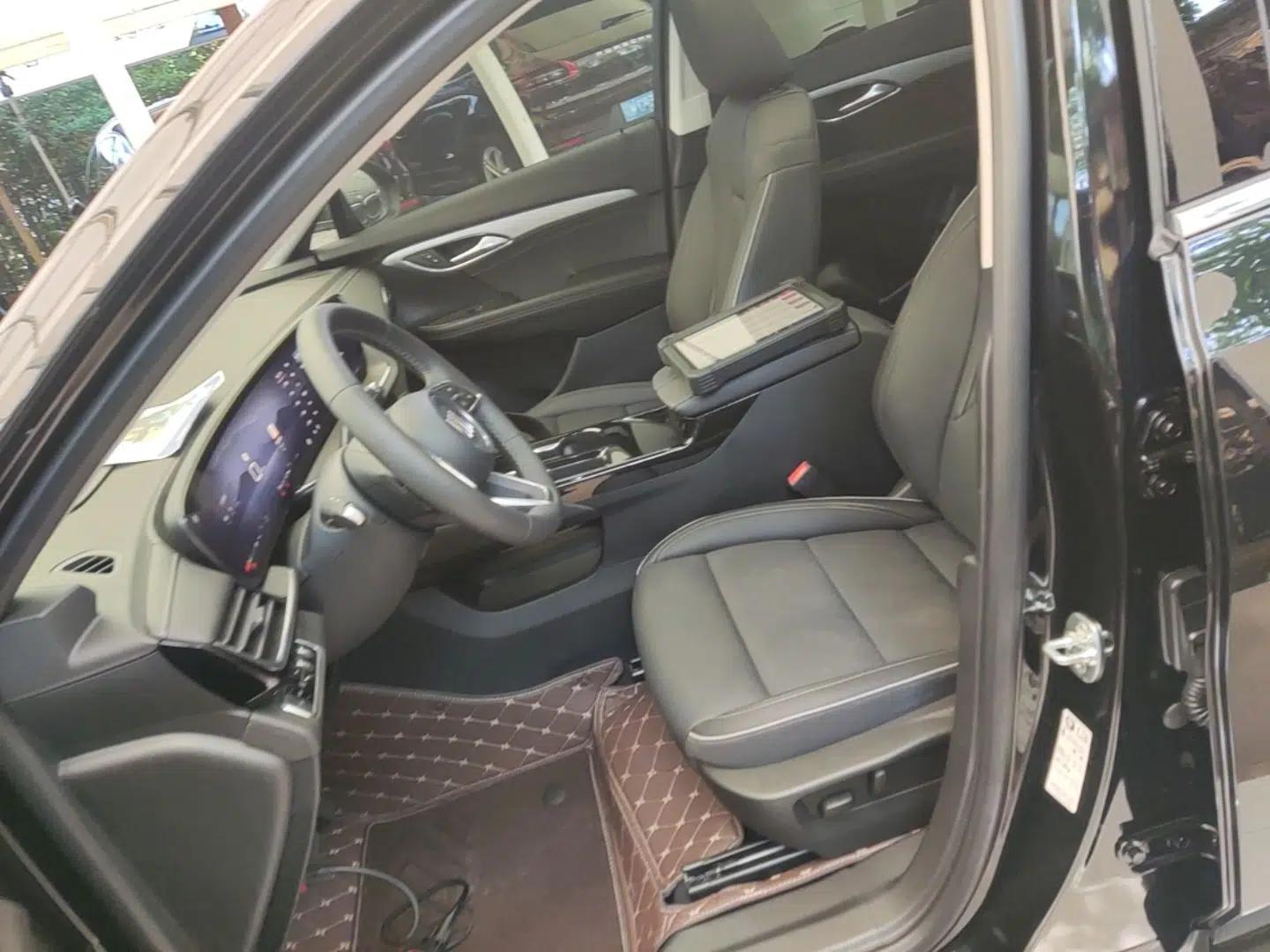 Buick Envision 2025 Encore Plus 28T Two-Wheel-Drive Platinum Edition — миниатюра 22