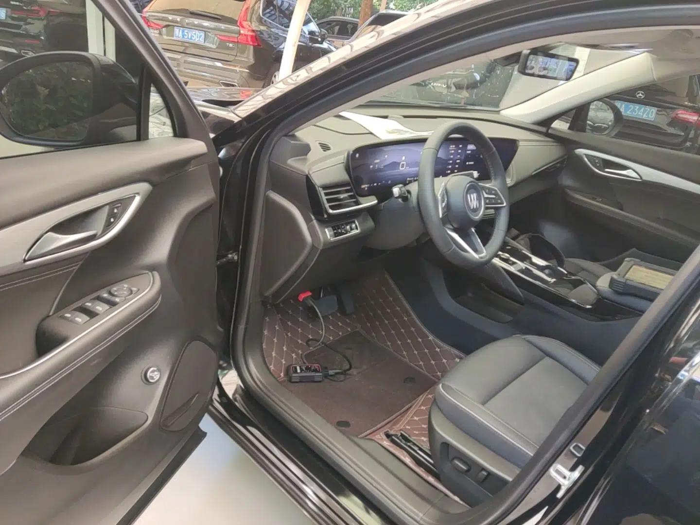 Buick Envision 2025 Encore Plus 28T Two-Wheel-Drive Platinum Edition — миниатюра 23