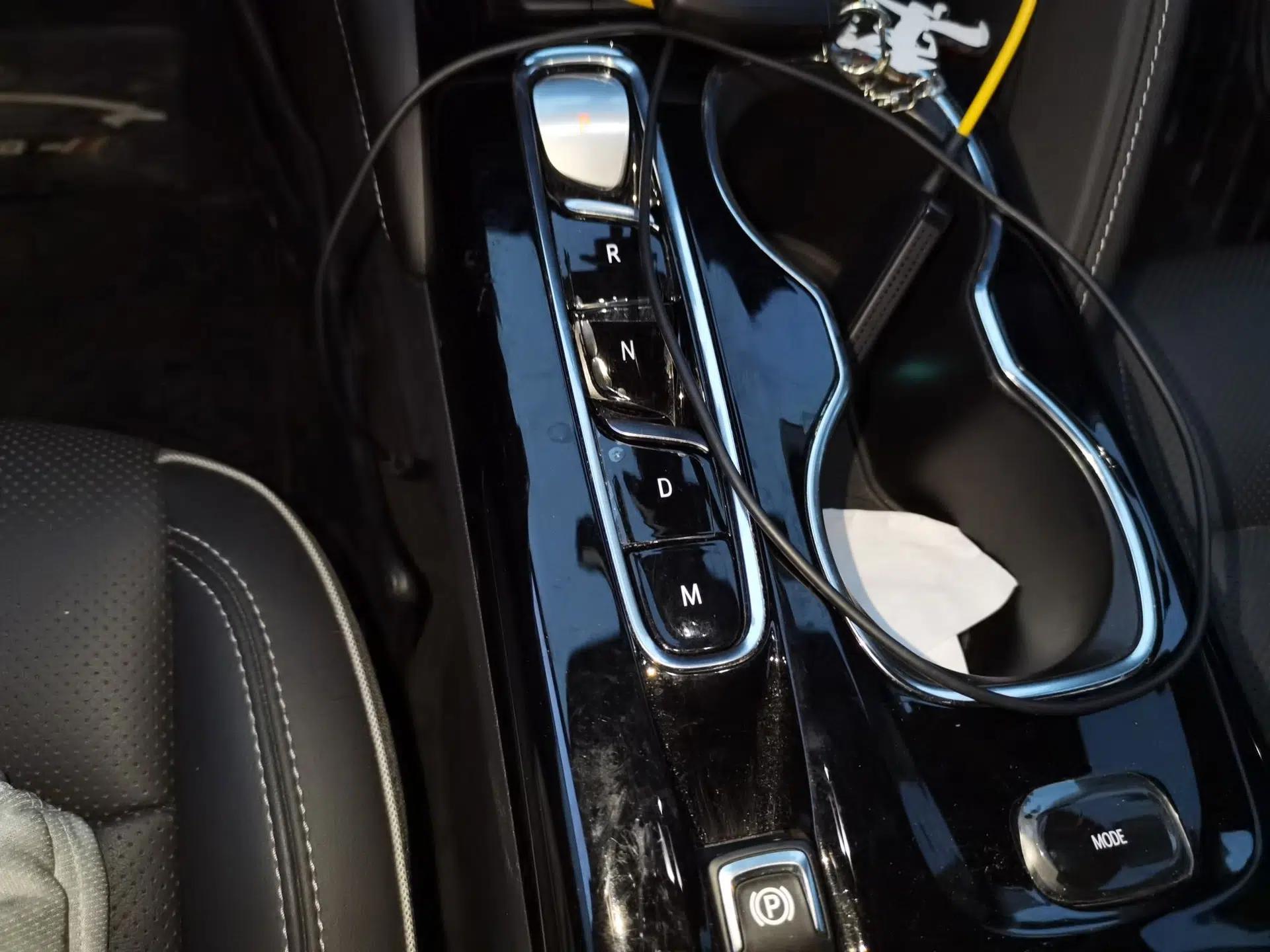 Buick Envision 2022 Encore Plus 652T Five-Seat Luxury Model — миниатюра 14