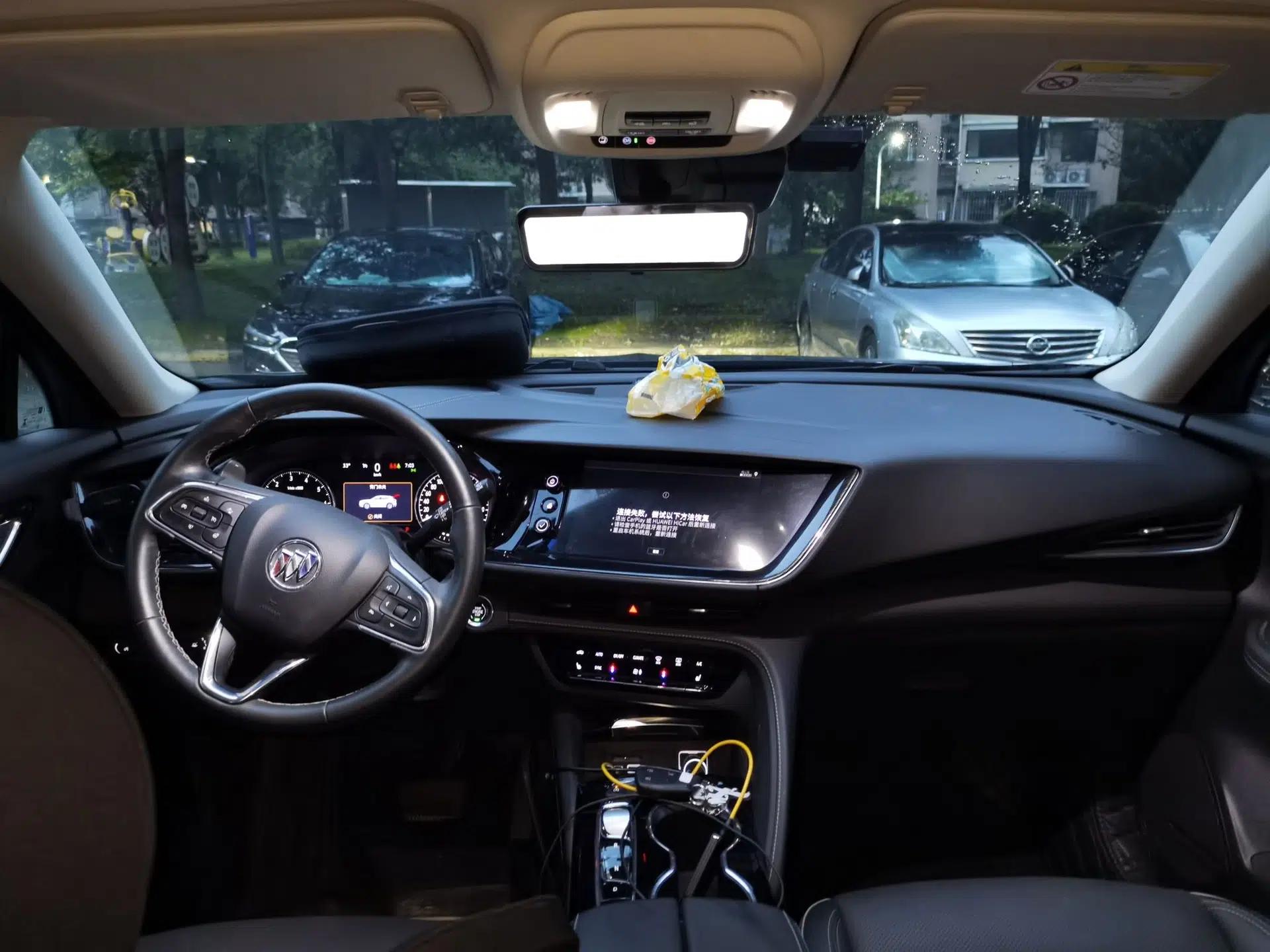 Buick Envision 2022 Encore Plus 652T Five-Seat Luxury Model — миниатюра 9