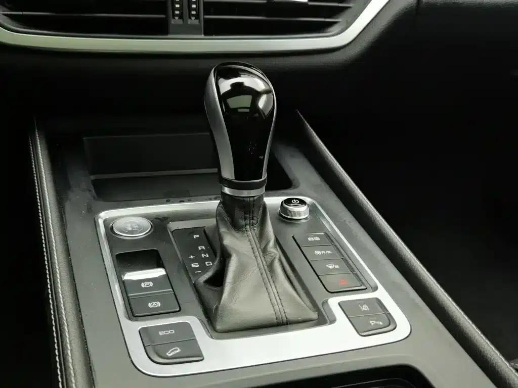 Tang 2018 2.0T Automatic Intelligent Connected Premium 7-seater National V Emission Standard — миниатюра 13
