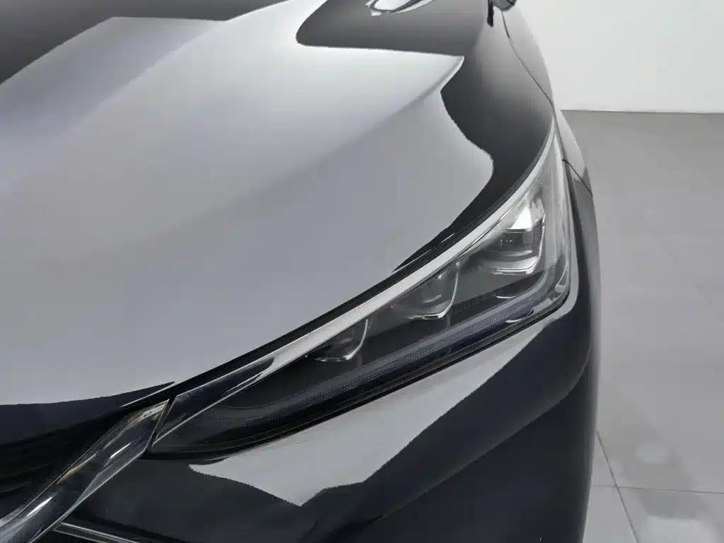 Tang 2018 2.0T Automatic Intelligent Connected Premium 7-seater National V Emission Standard — миниатюра 7